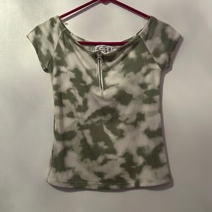 White and Green POOF NEW YORK Medium shift/Croptop